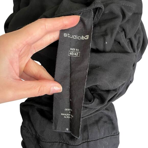 Studio B3 IT 40 / 42 Romper One Piece Black Thin Sleeveless Vneck Pockets - Picture 2 of 15